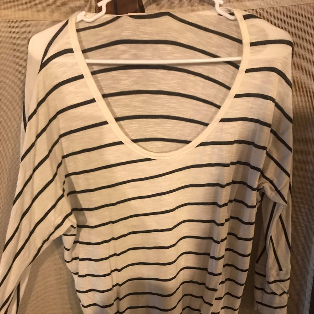 Old Navy top